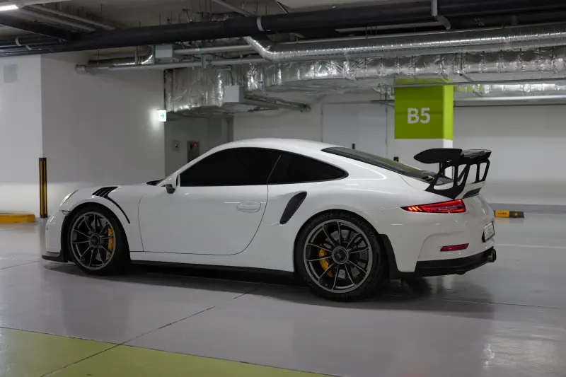 Porsche 911