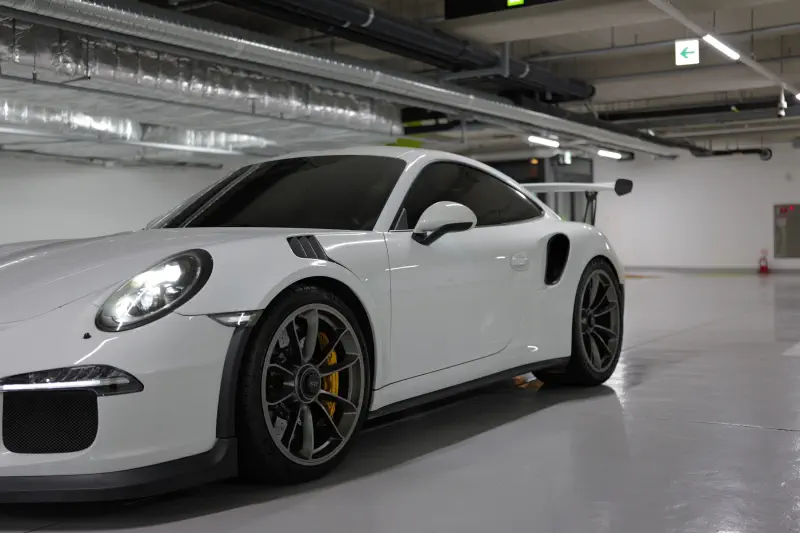 Porsche 911
