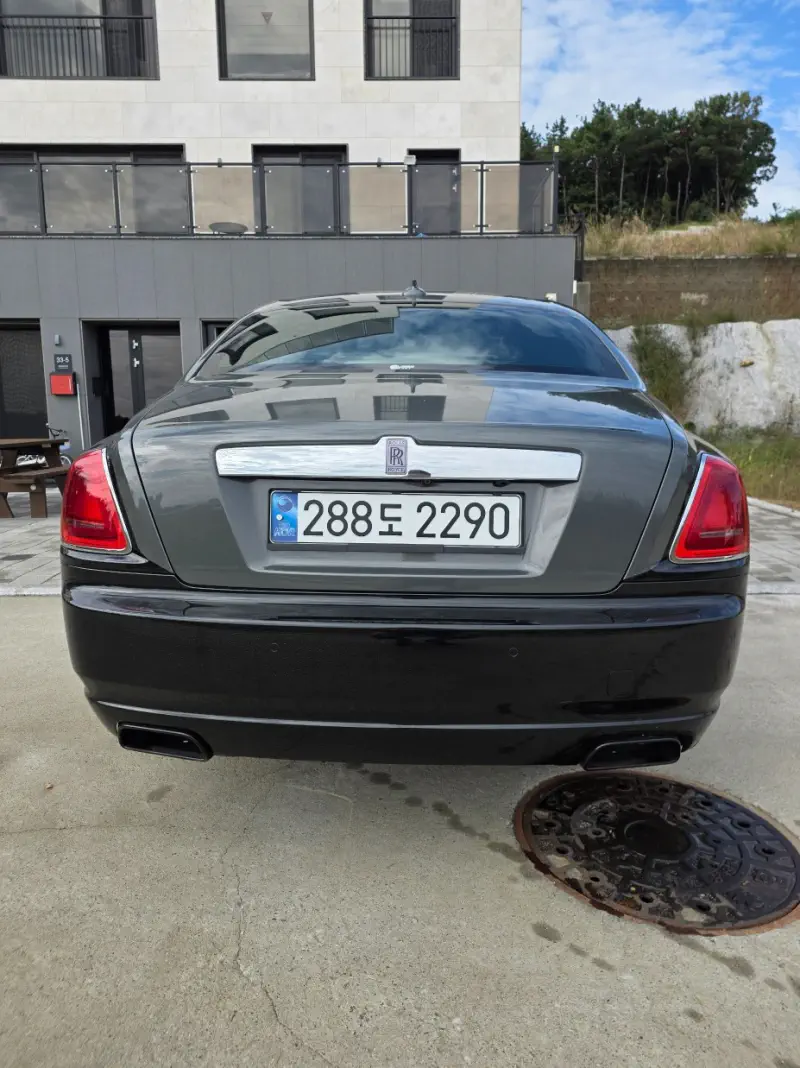 Rolls-Royce GHOST