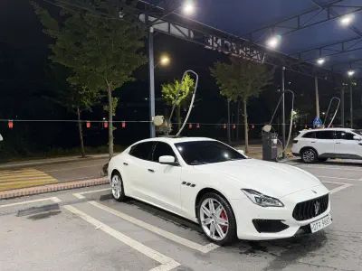 Maserati Quattroporte