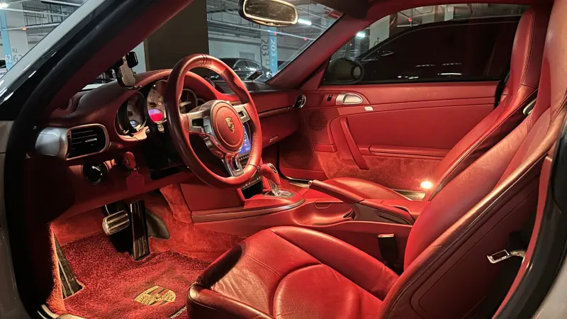 Porsche 911
