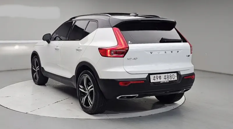Volvo XC40