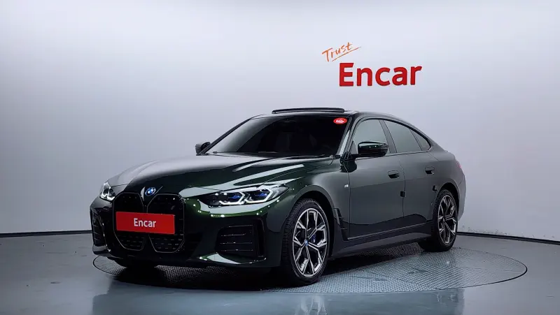 BMW i4