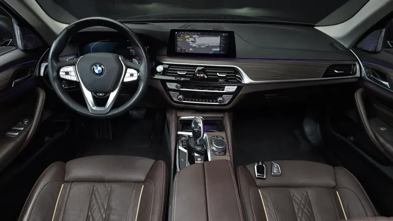 BMW 5-Series