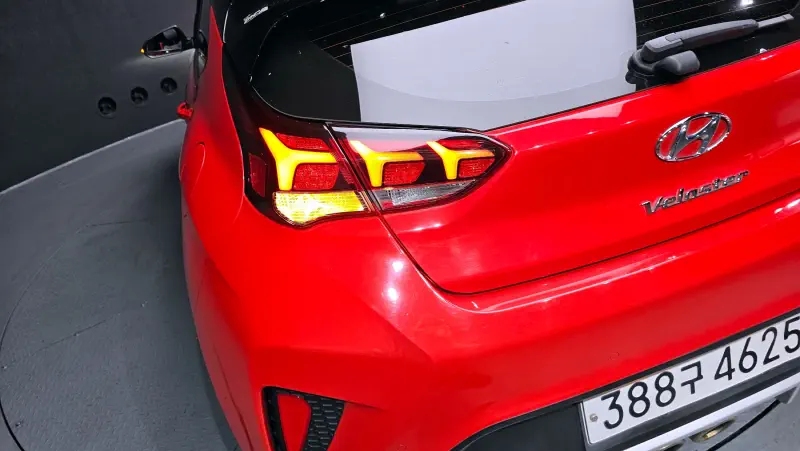Hyundai Veloster
