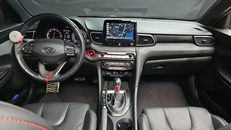 Hyundai Veloster