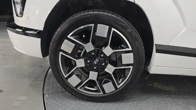 Hyundai Kona Electric