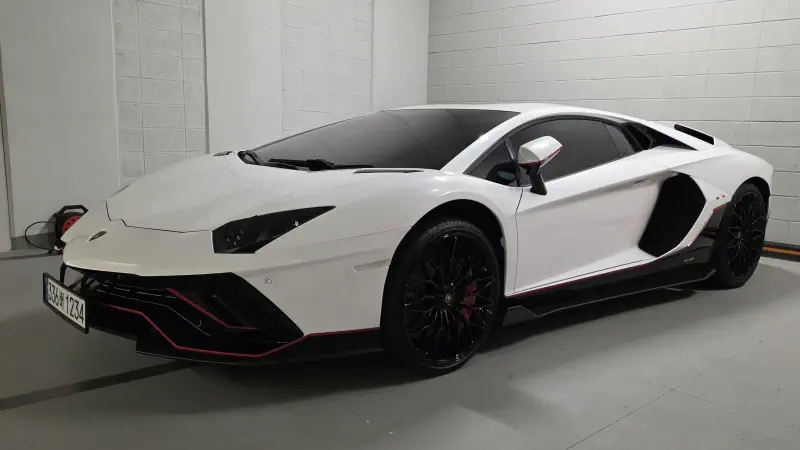Lamborghini Aventador