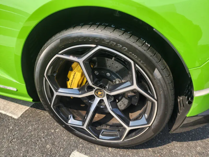 Lamborghini Huracan