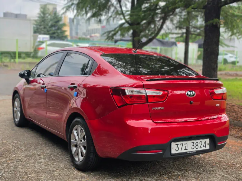 Kia pride