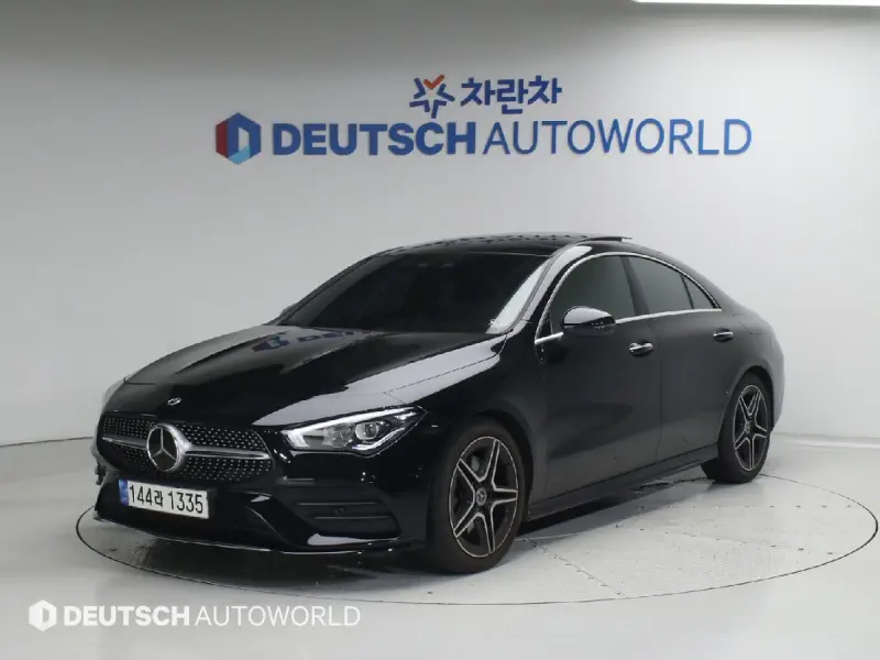 Mercedes-Benz CLA-Class