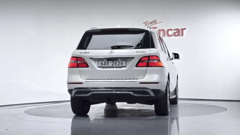 Mercedes-Benz M-class
