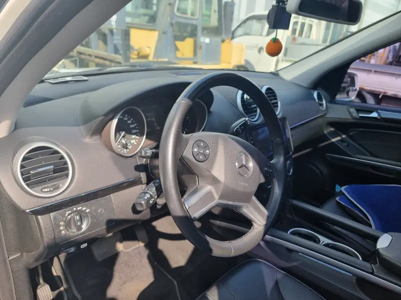 Mercedes-Benz M-class