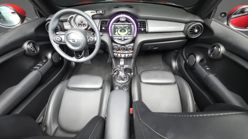 MINI Cabrio
