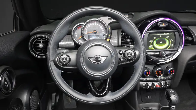MINI Cabrio
