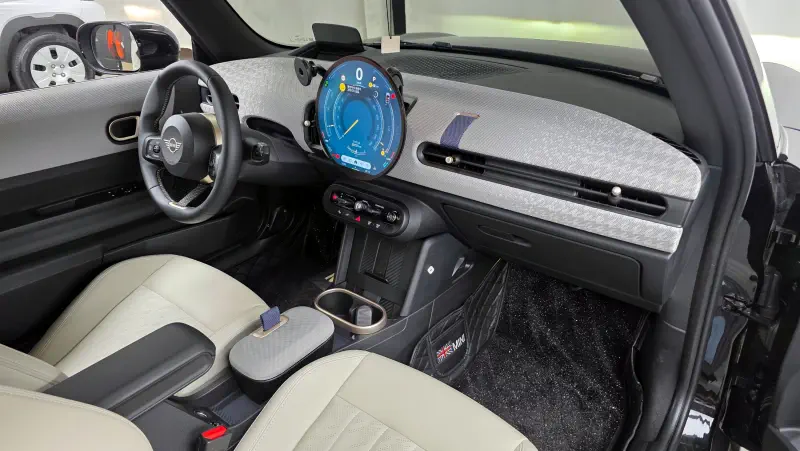 MINI Hatch