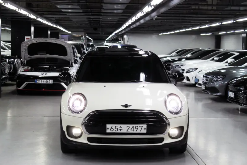 MINI Clubman