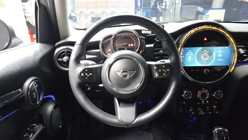 MINI Hatch