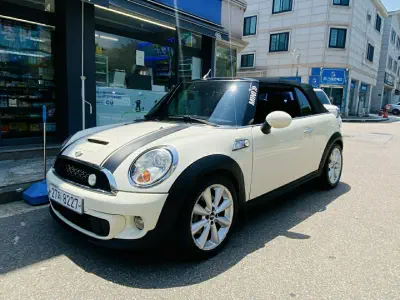 MINI Cabrio