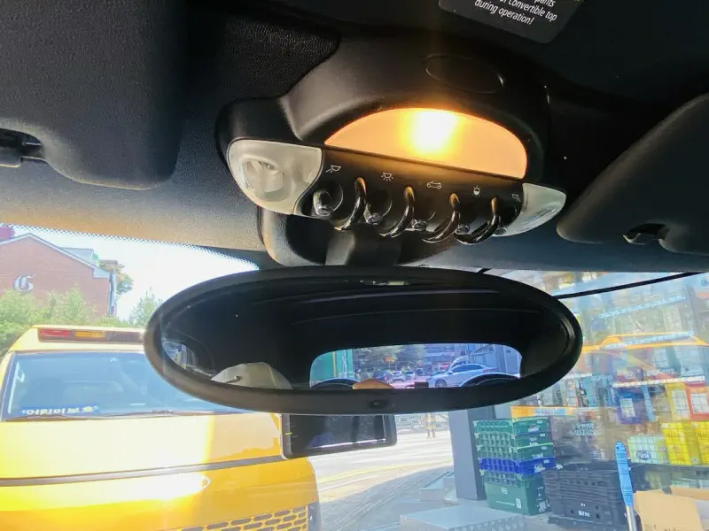 MINI Cabrio