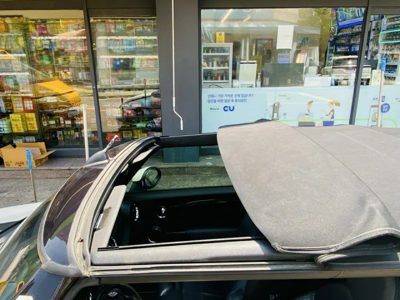 MINI Cabrio