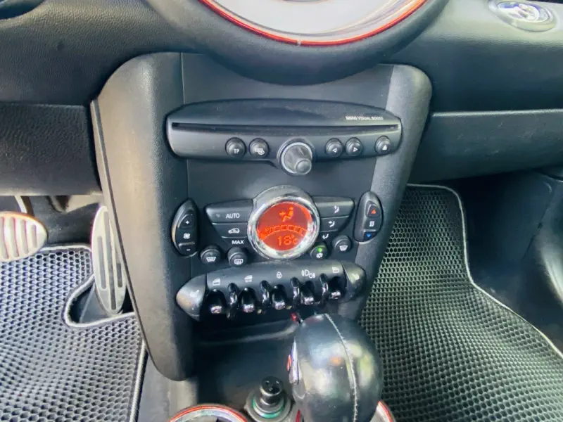 MINI Cabrio