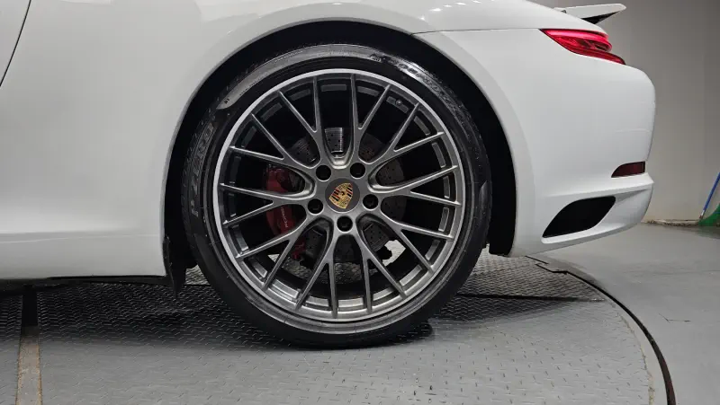 Porsche 911