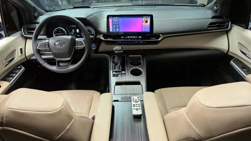 Toyota Sienna