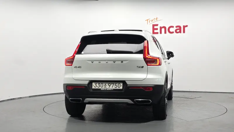 Volvo XC40