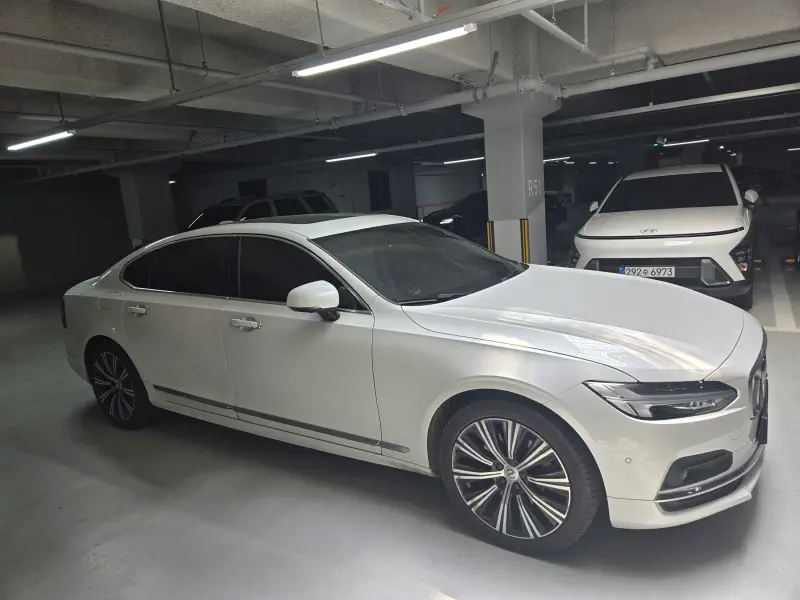 Volvo S90
