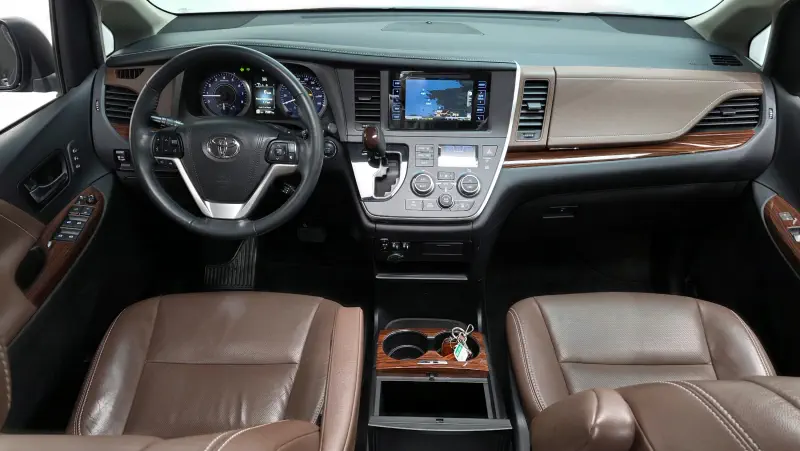 Toyota Sienna