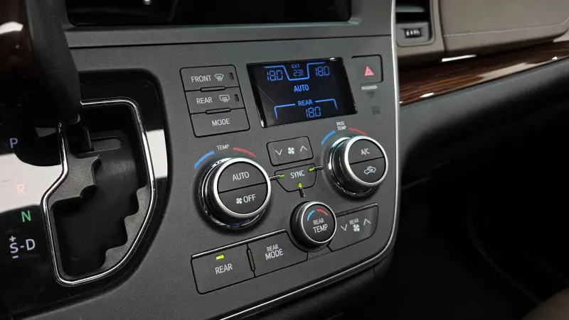 Toyota Sienna