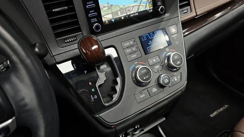 Toyota Sienna