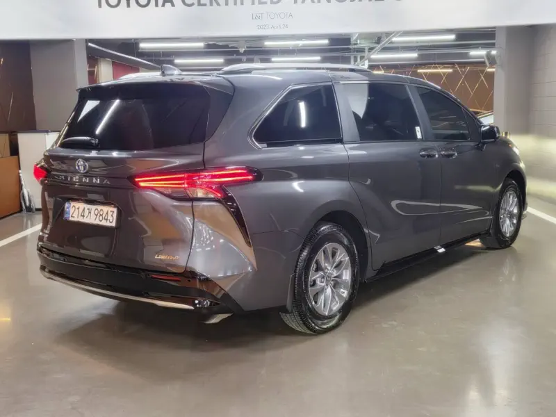 Toyota Sienna