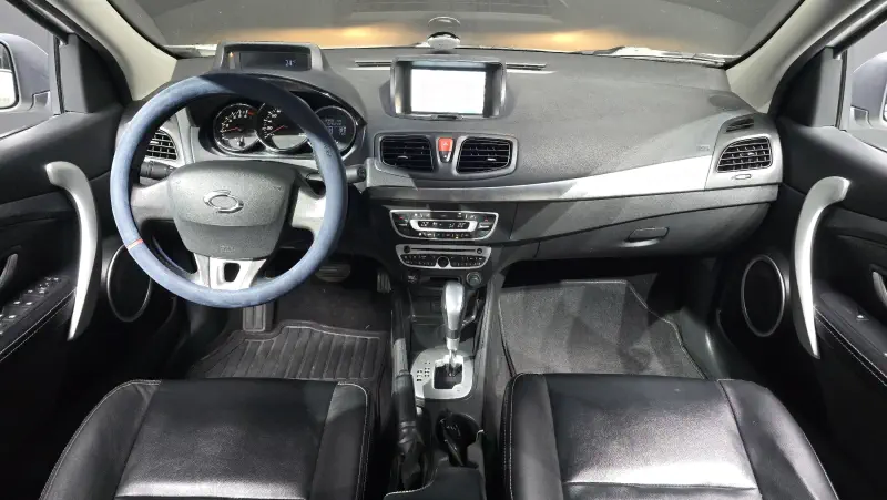 Renault Samsung SM3