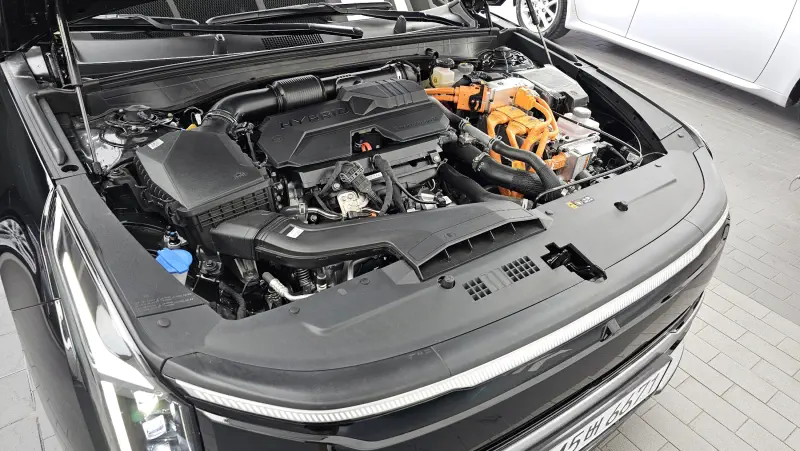 Kia K8