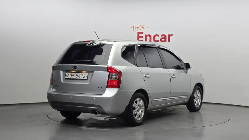 Kia Carens