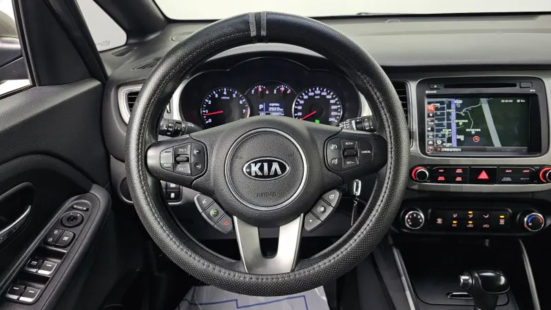Kia Carens
