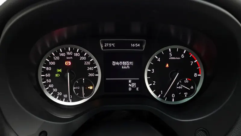 Infiniti Q30