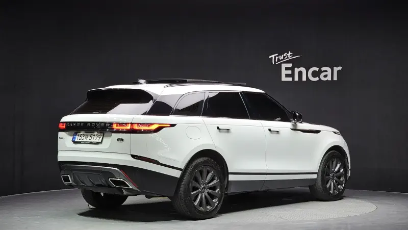 Land Rover Range Rover Velar