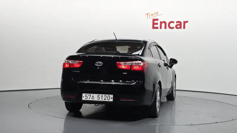 Kia pride
