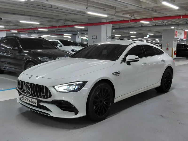 Mercedes-Benz AMG GT