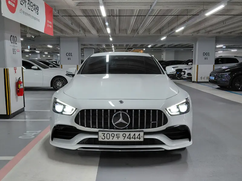 Mercedes-Benz AMG GT