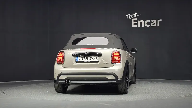 MINI Cabrio