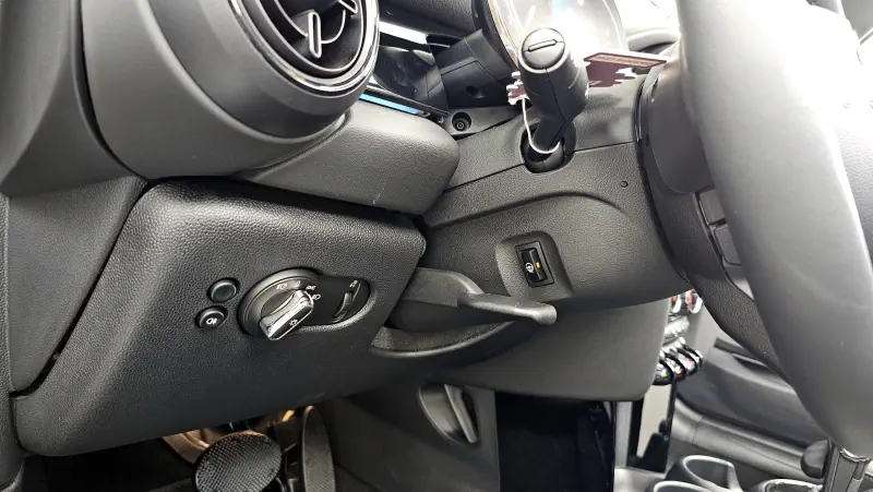 MINI Cabrio