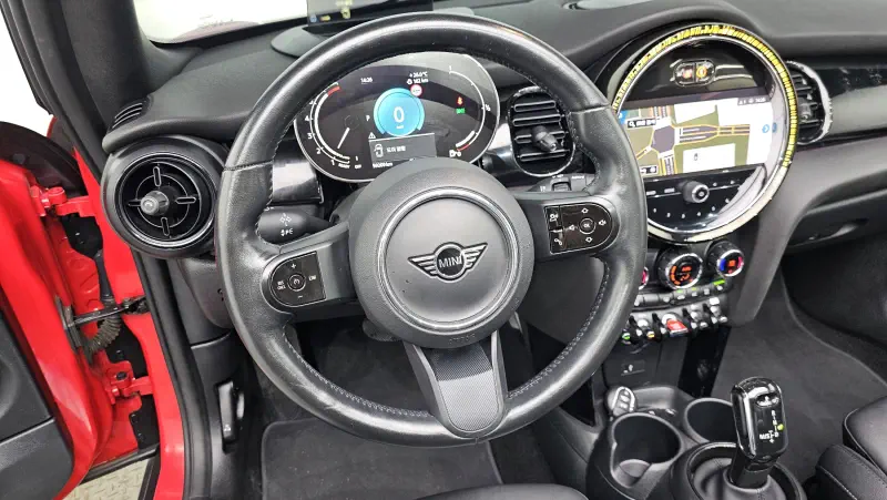 MINI Cabrio