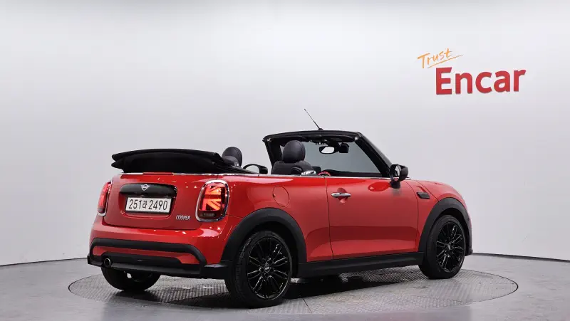 MINI Cabrio
