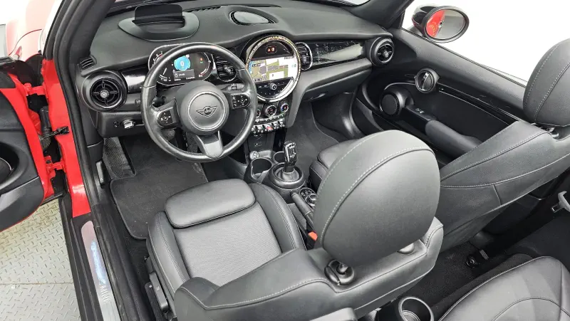 MINI Cabrio