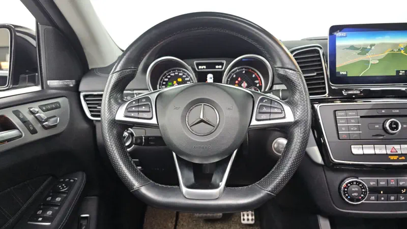 Mercedes-Benz GLE-Class