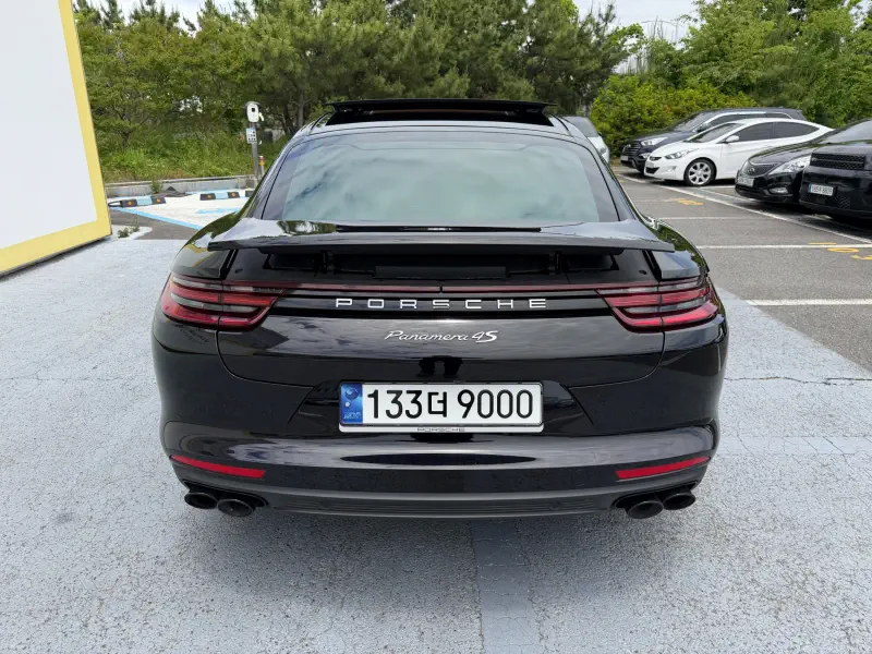 Porsche Panamera